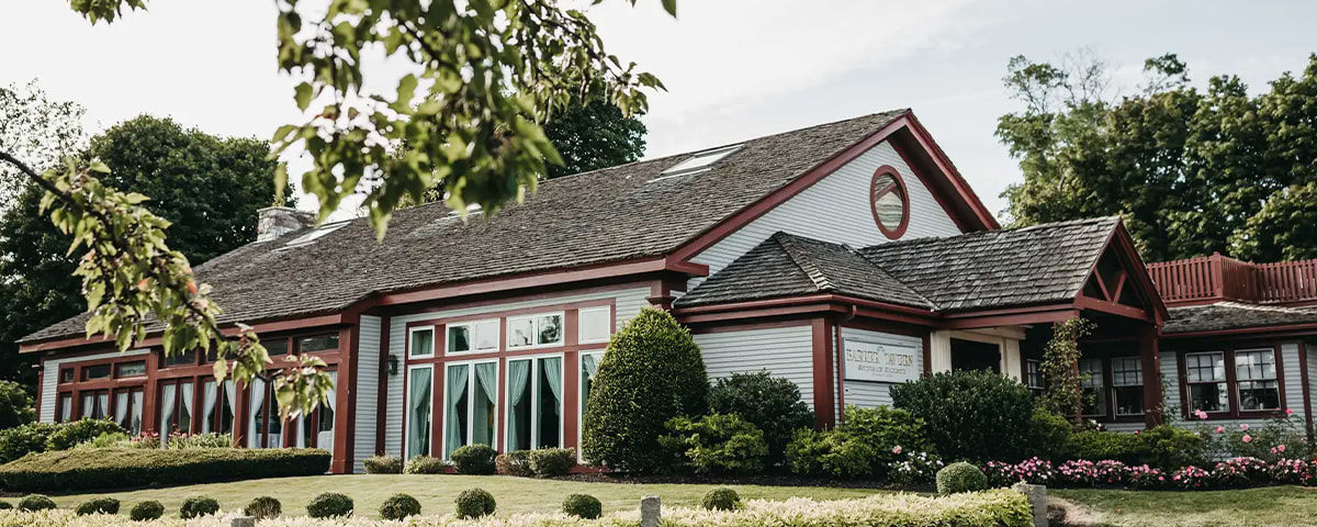 Barker House in MA Timeless Wedding Venue with Rich History